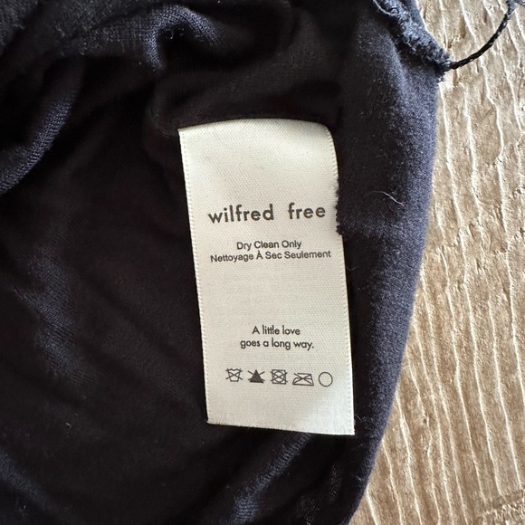 Wilfred black dress size medium - Picture 6 of 6